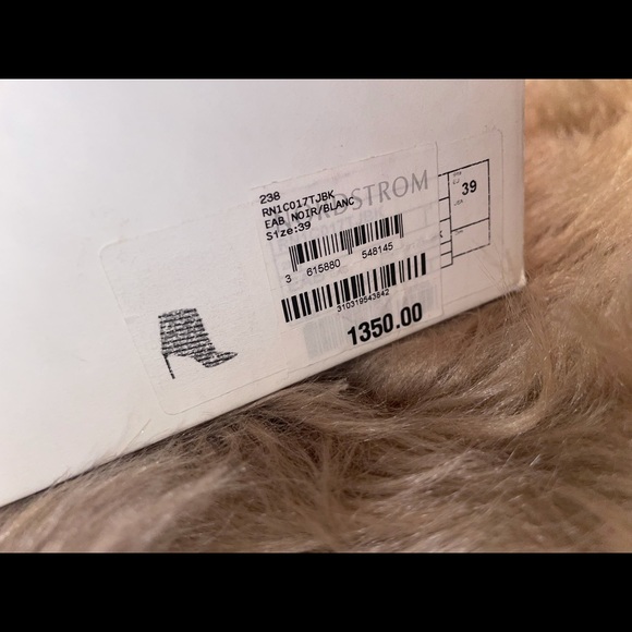 Balmain - Picture 10 of 10